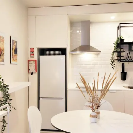 Naty With Terrace Apartment Vila Nova de Famalicao