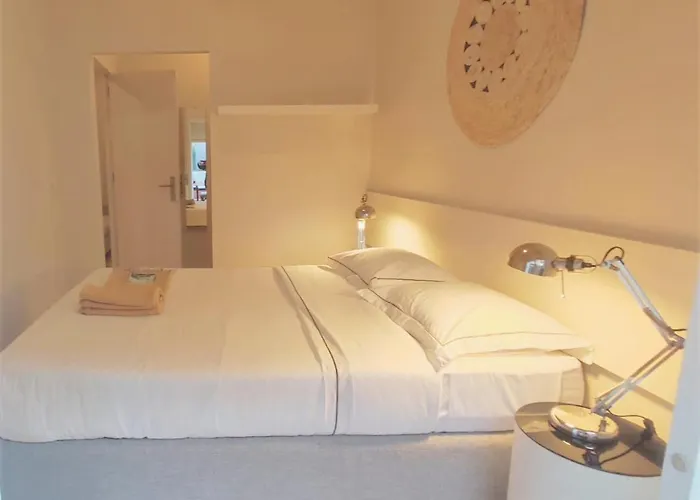 Naty With Terrace * 빌라노바데파말리카오